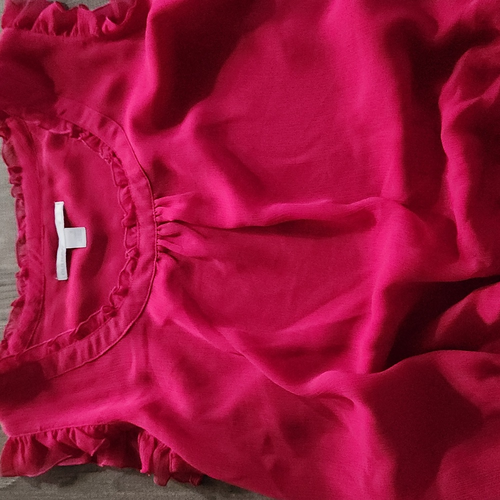 Old Navy Ruffled Sleeveless Blouse in Bold Red